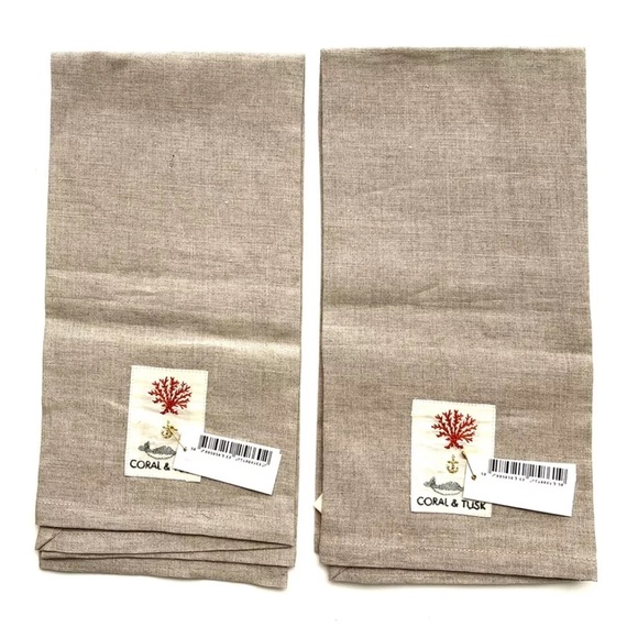 NWT Set Coral & Tusk Feather Embroidered Luxury Linen Kitchen Tea Towels - Picture 2 of 7